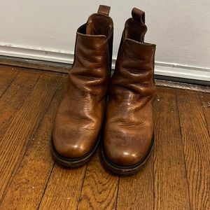 Fye Sabrina Chelsea boots size 8 in the color Cognac.
